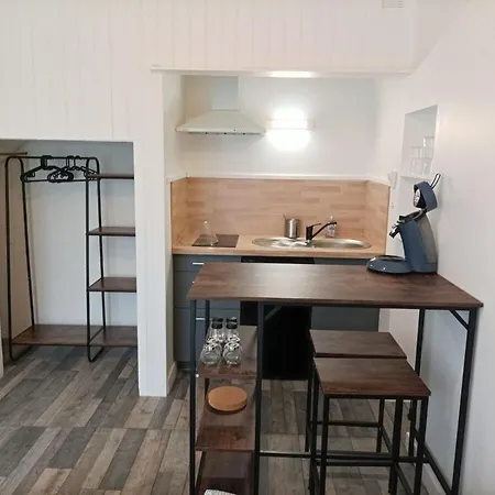 Super à Appartement *